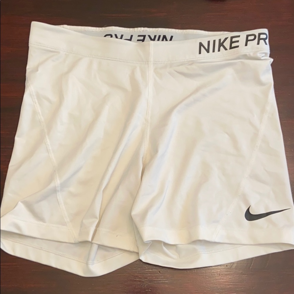 Nike 5’ shorts